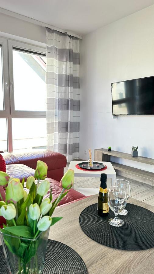 Apartament Red Mielno Appartement Mielno  Buitenkant foto